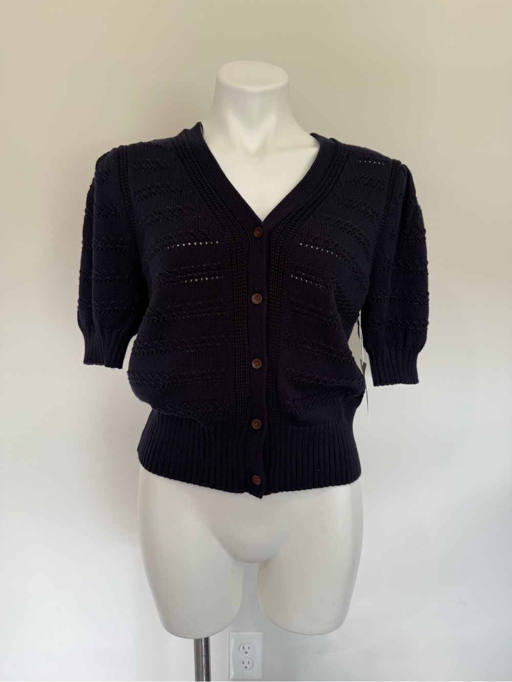 New Free Assembly Women’s cotton crochet sweater with puff sleeves medium (8-10)